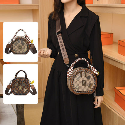 👜Hot sale Women Fashion Handbag Retro Bear Badge Shoulder Bag（50%off）